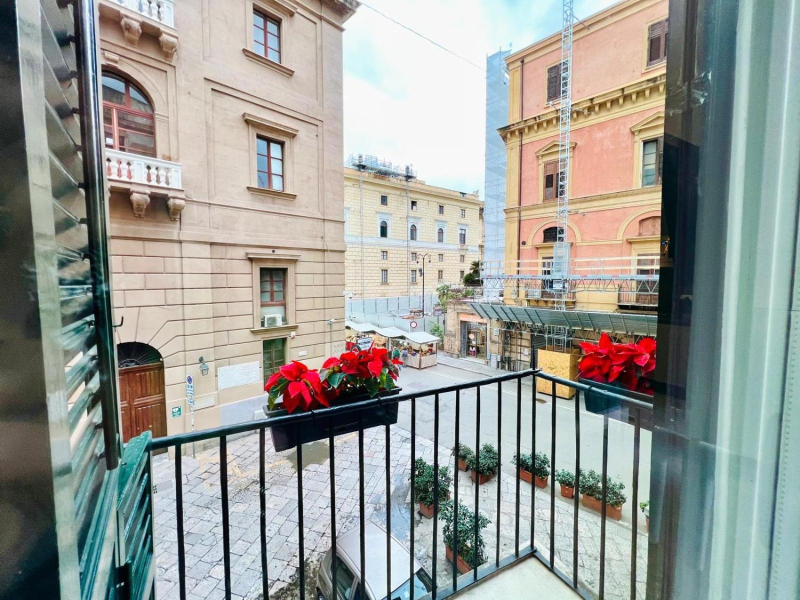 Pretoria Suites Palermo Esterno foto